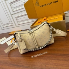 LV Hobo Bags